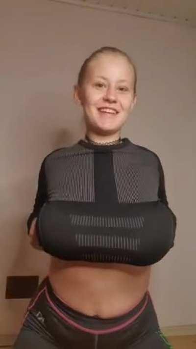 Would you think that underneath that thermal t-shirt are those bouncing boobs