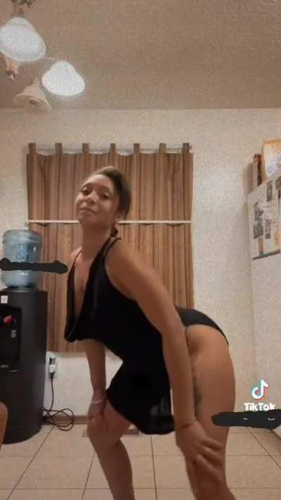 Cum get this Rican ass 🇵🇷 link in comments 💜