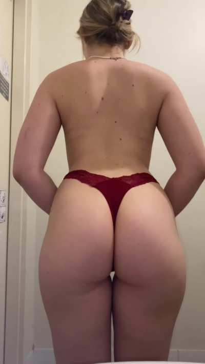 Ass Ass Spread Asshole Jiggling Pussy Rear Pussy Strip Porn GIF by👻olivia_ros11